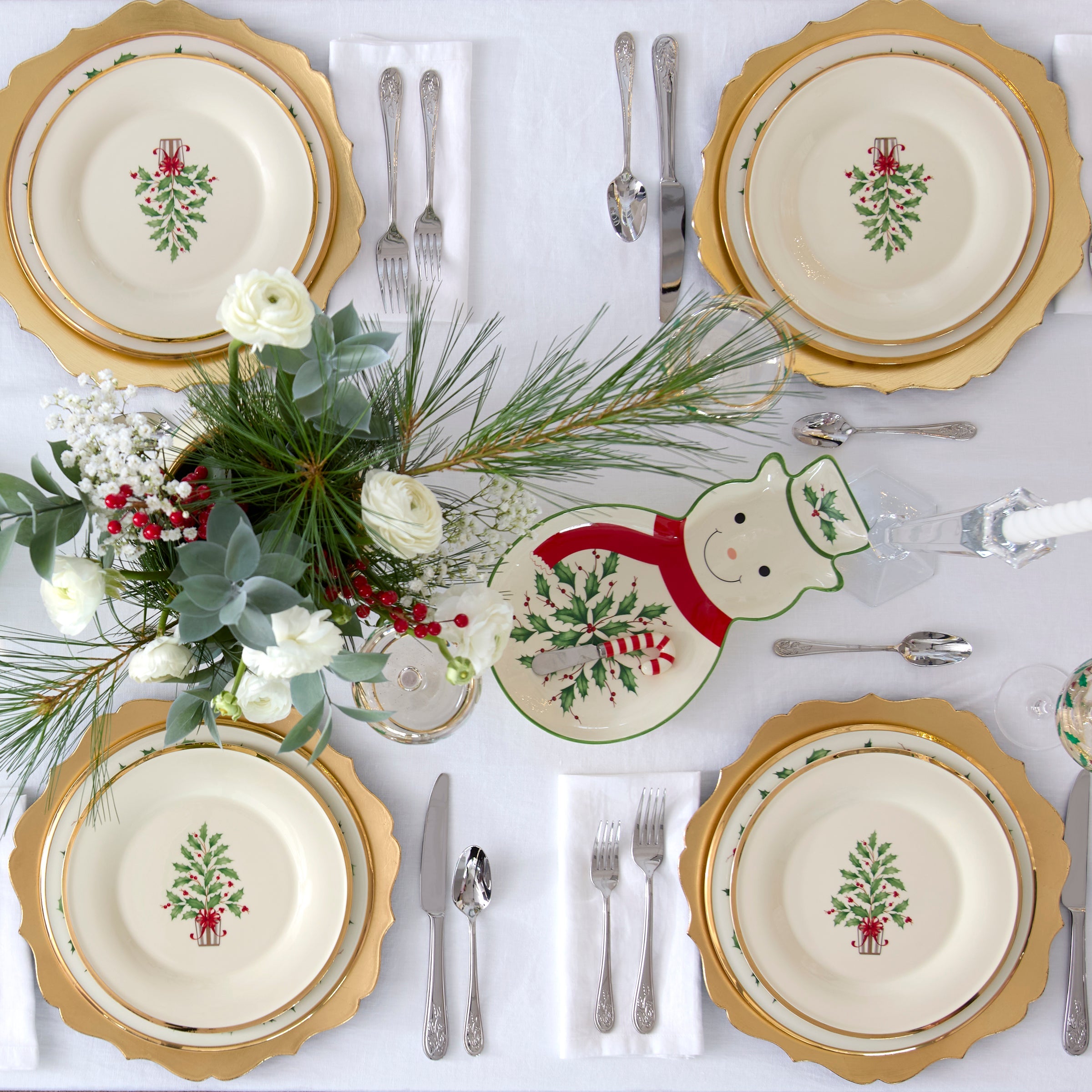 Holiday Tree Accent Plates - Set of 4